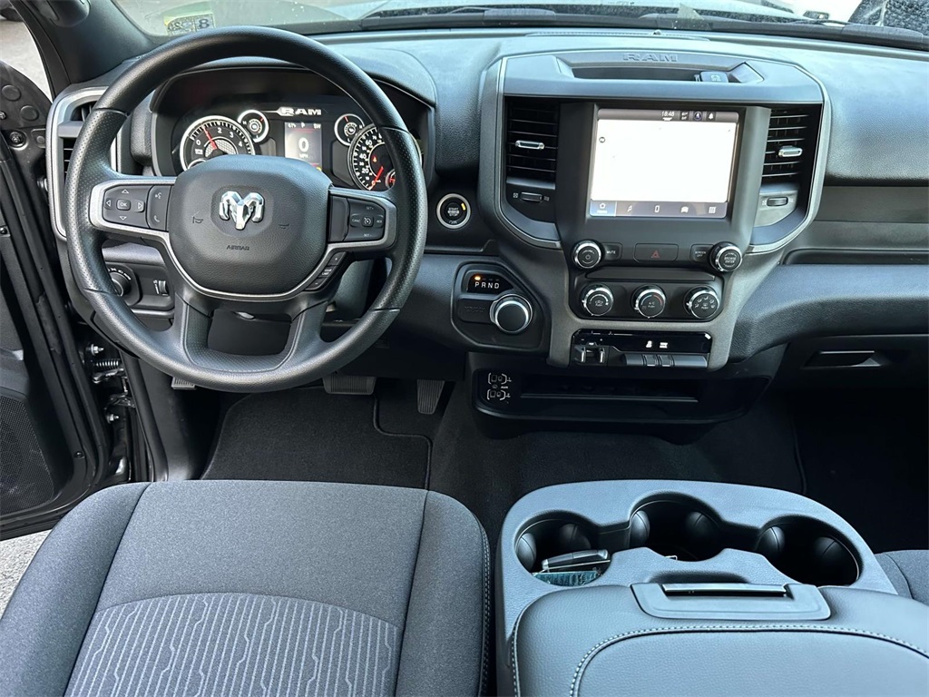 2024 Ram 2500 Tradesman photo 2