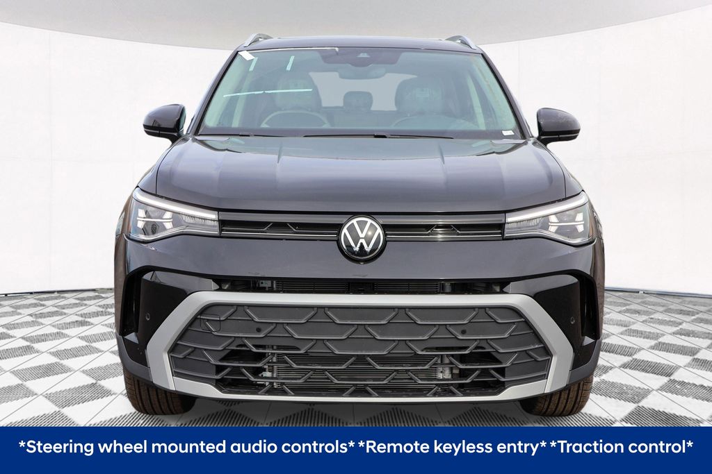 2025 Volkswagen Taos SE photo 4