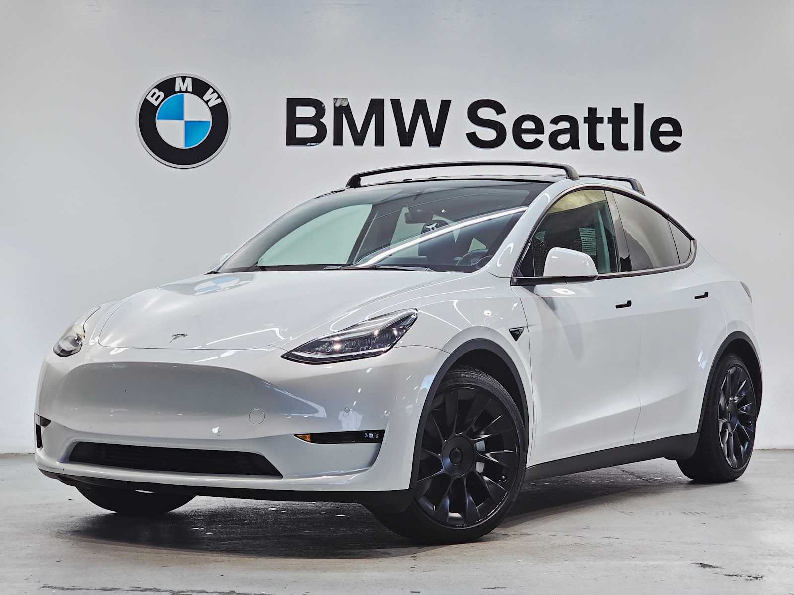 2021 Tesla Model Y Long Range's photo