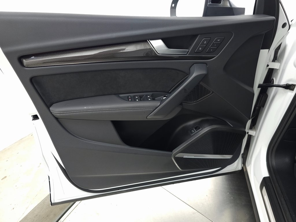 2025 AUDI SQ5 - Image 15