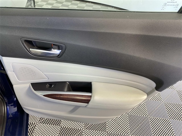 2015 Acura TLX 3.5L SH-AWD Technology photo 22