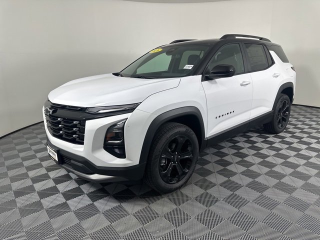 2026 Chevrolet Equinox LT photo 4