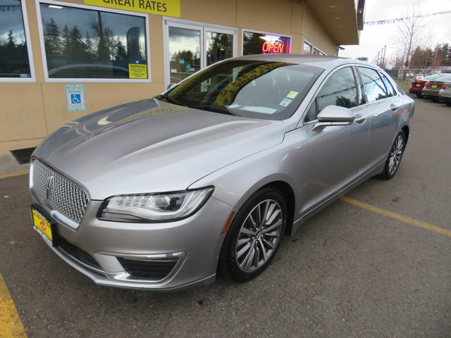 2020 Lincoln MKZ's photo