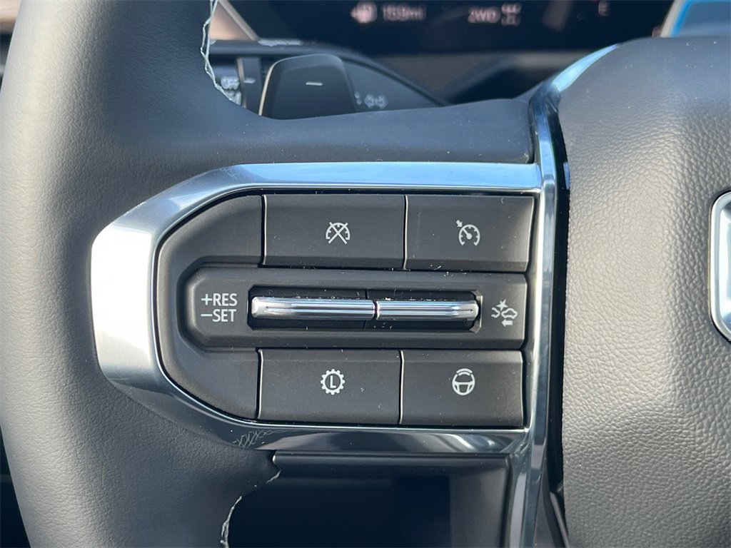 2026 GMC ACADIA - Image 19