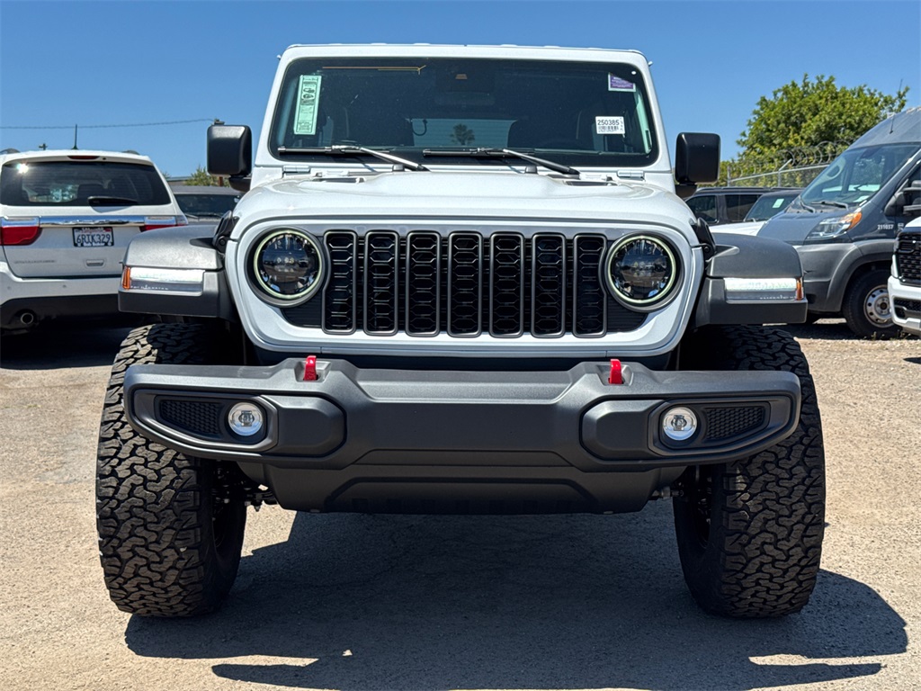 2025 Jeep Wrangler Rubicon photo 5