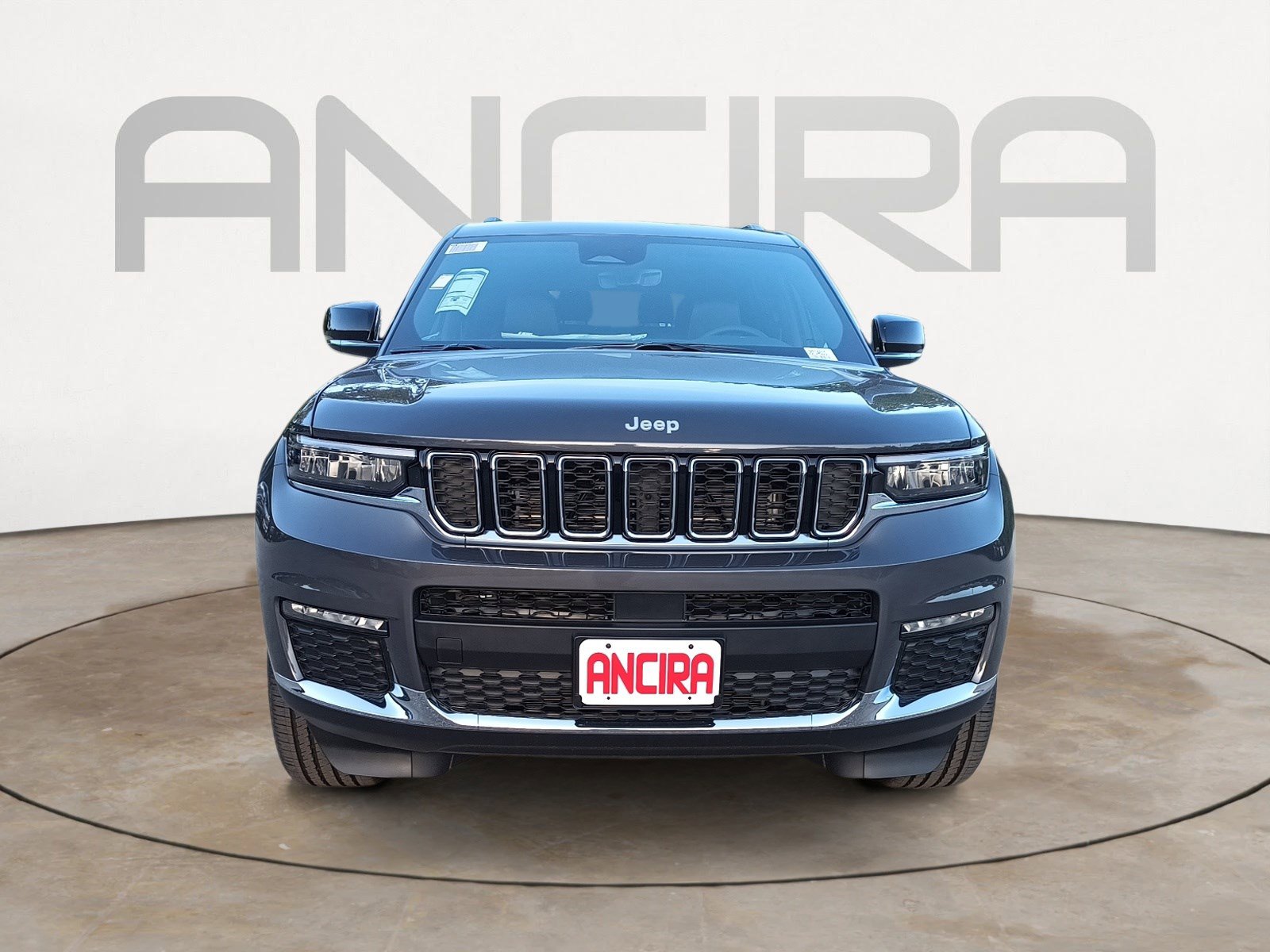 2025 Jeep Grand Cherokee L photo 4