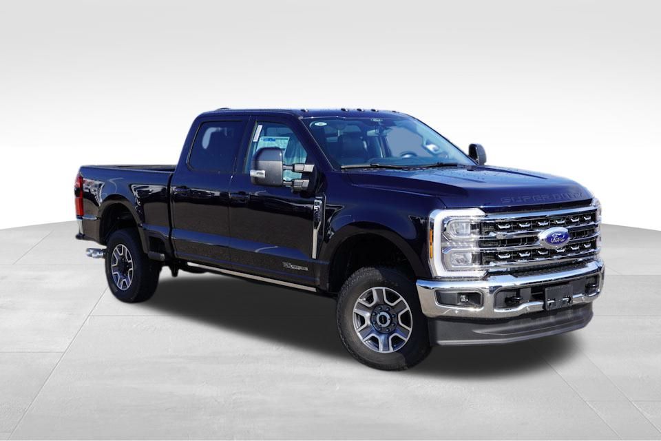 2025 Ford F-250 Super Duty Lariat's photo