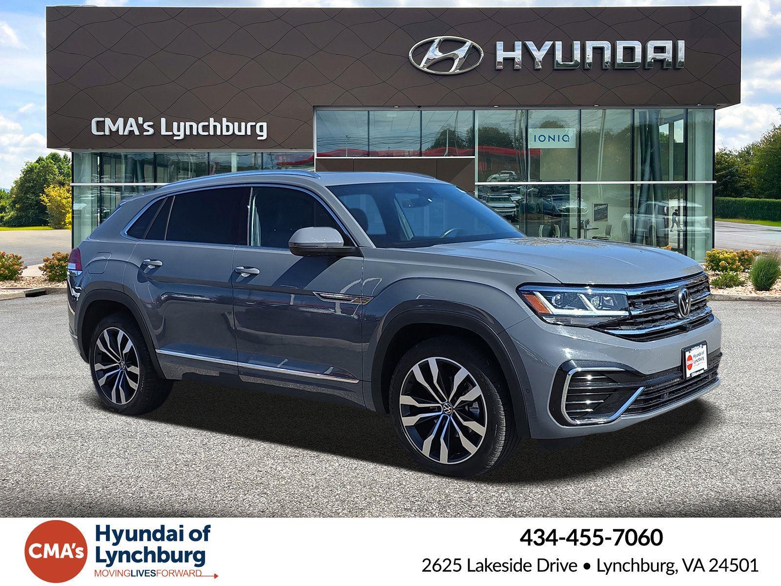 2023 Volkswagen Atlas Cross Sport SEL Premium R-Line's photo