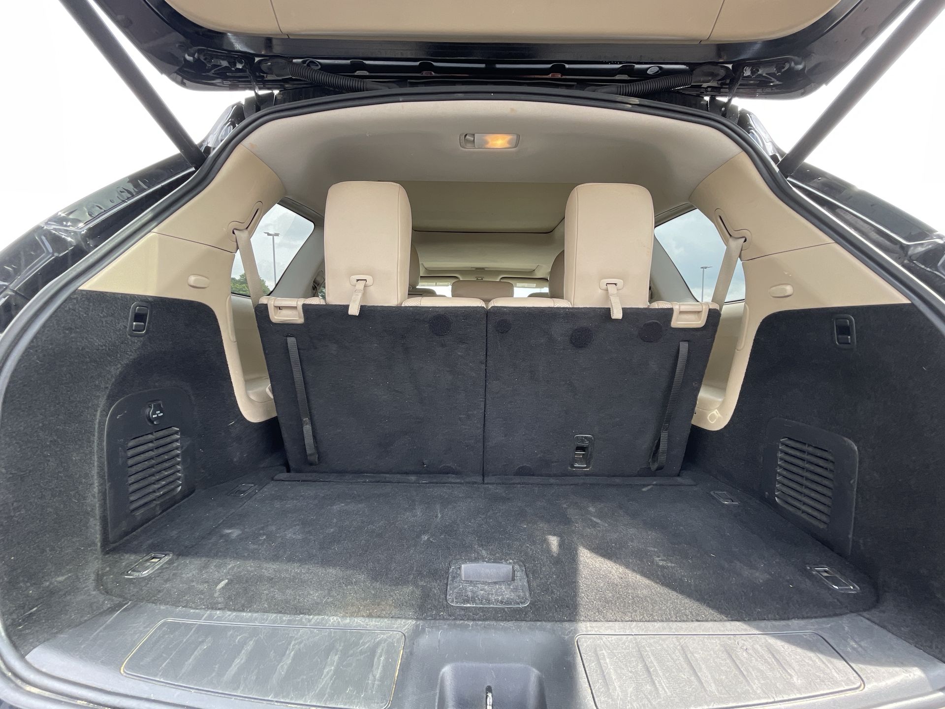 2019 Nissan Pathfinder Platinum photo 58
