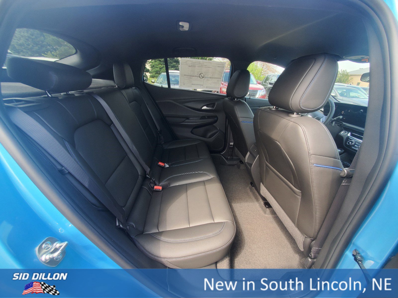 2025 Buick Envista ST photo 6