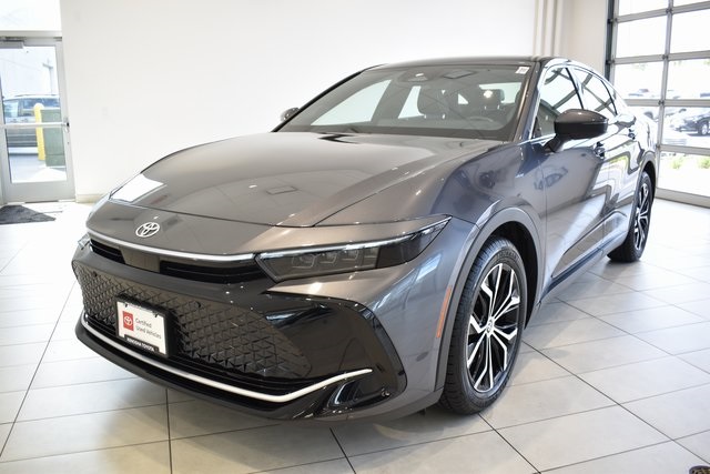 2024 Toyota Crown Limited photo 4