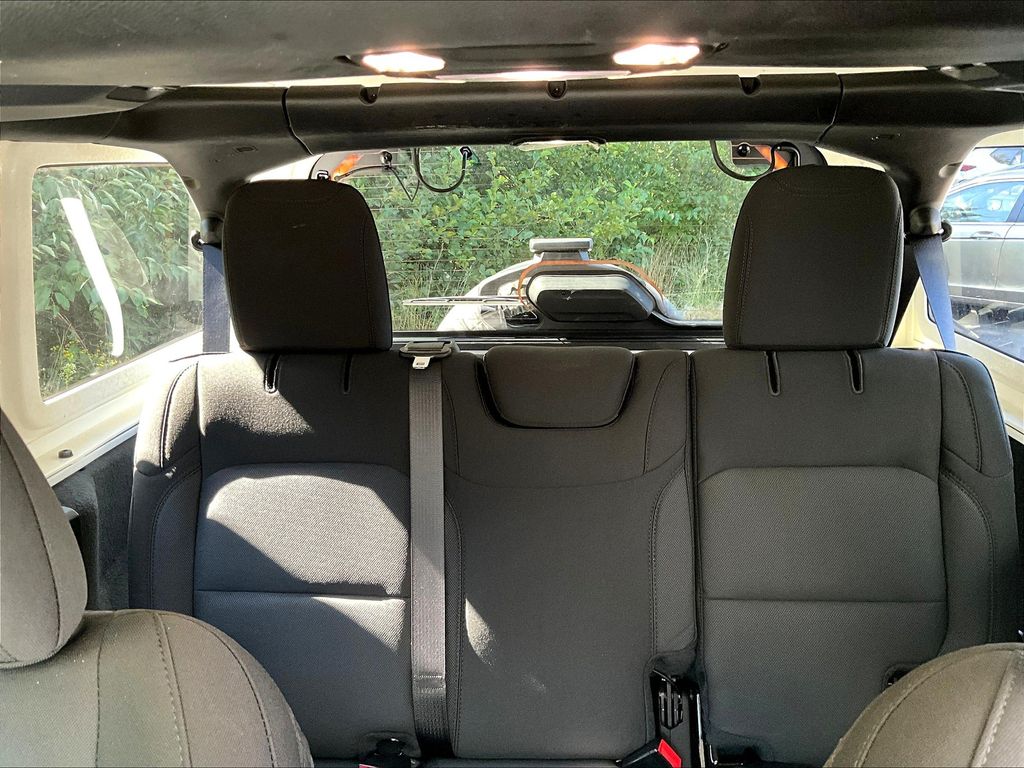 2021 Jeep Wrangler Unlimited Sport S photo 14