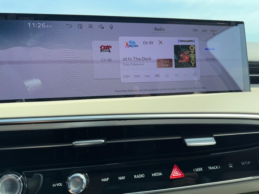 2026 Genesis GV70 2.5T Select photo 16
