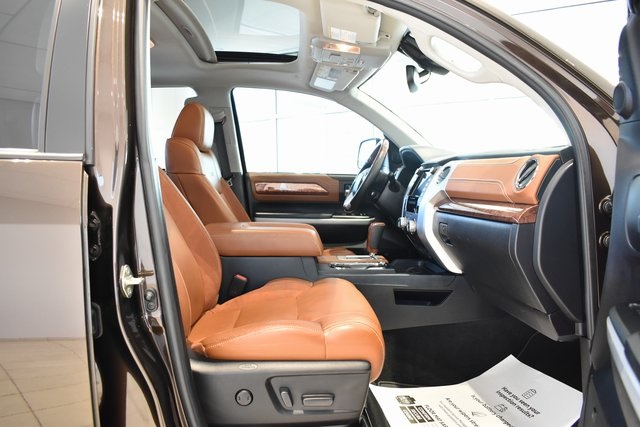 2020 Toyota Tundra Platinum Grade photo 11