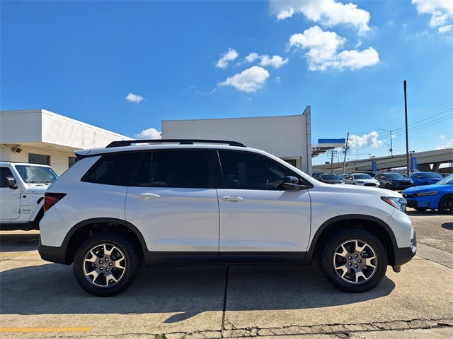 2023 Honda Passport TrailSport photo 4