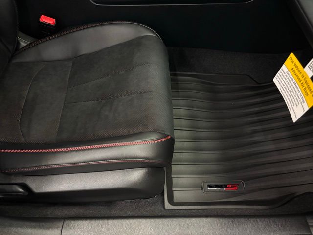 2025 Acura Integra Type S photo 14