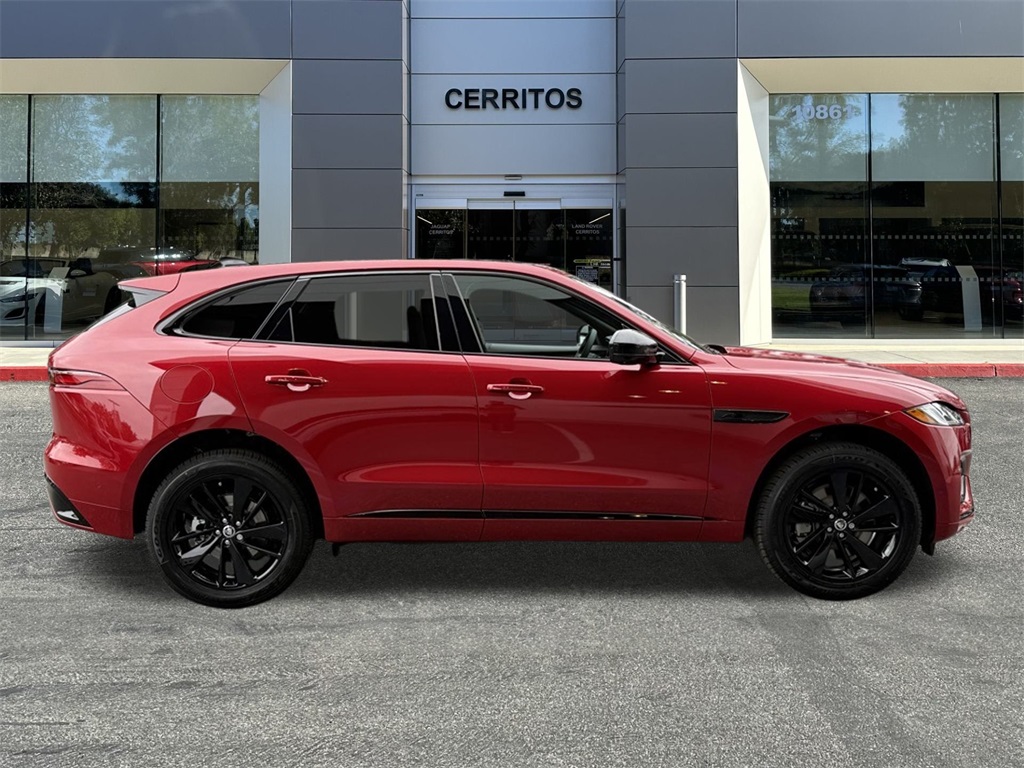 2026 Jaguar F-PACE P250 R-Dynamic S photo 4