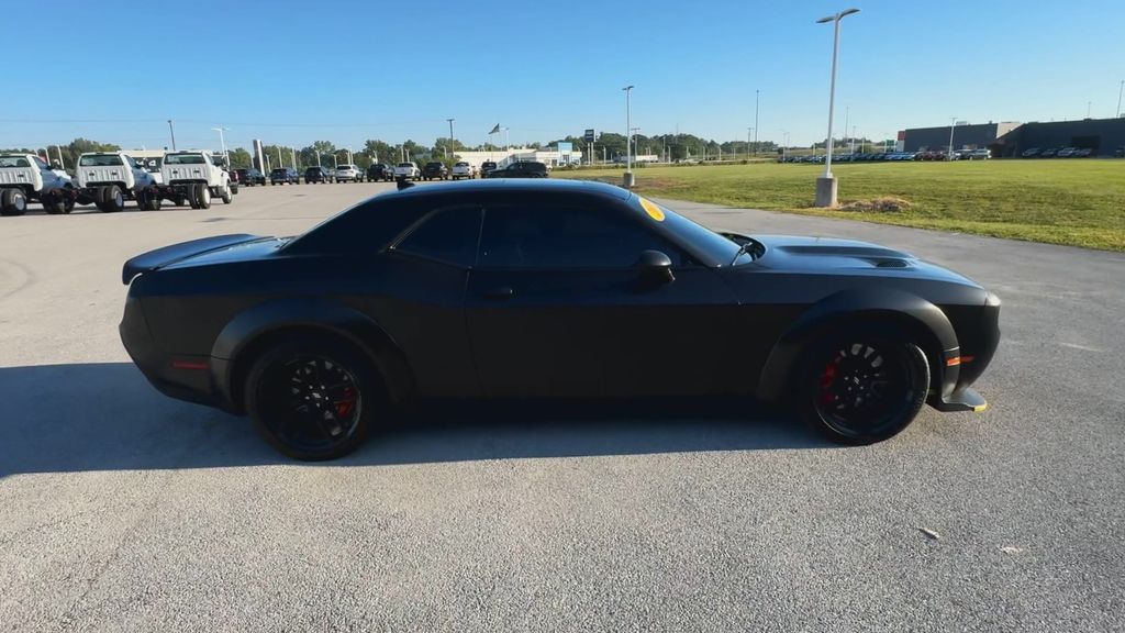 2019 Dodge Challenger R/T Scat Pack Widebody photo 9