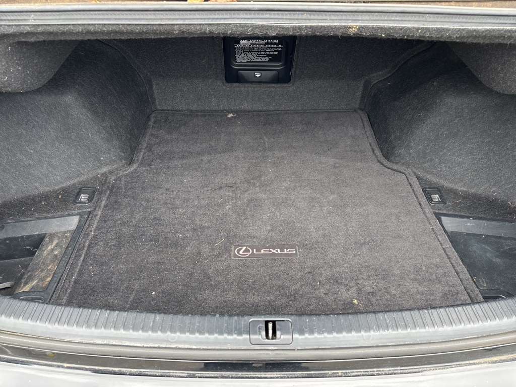 2012 Lexus IS 250 photo 4