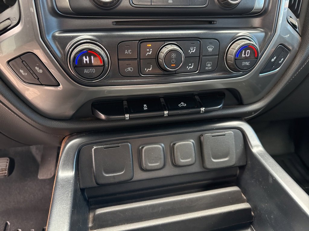 2018 Chevrolet Silverado 1500 LTZ photo 30