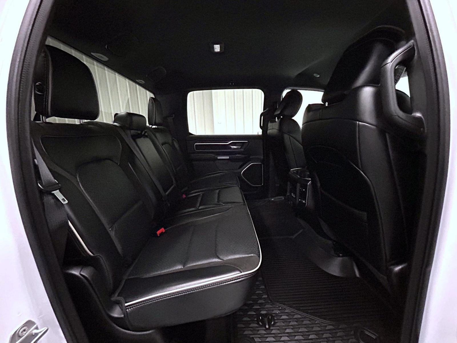 2023 Ram 1500 Laramie photo 17