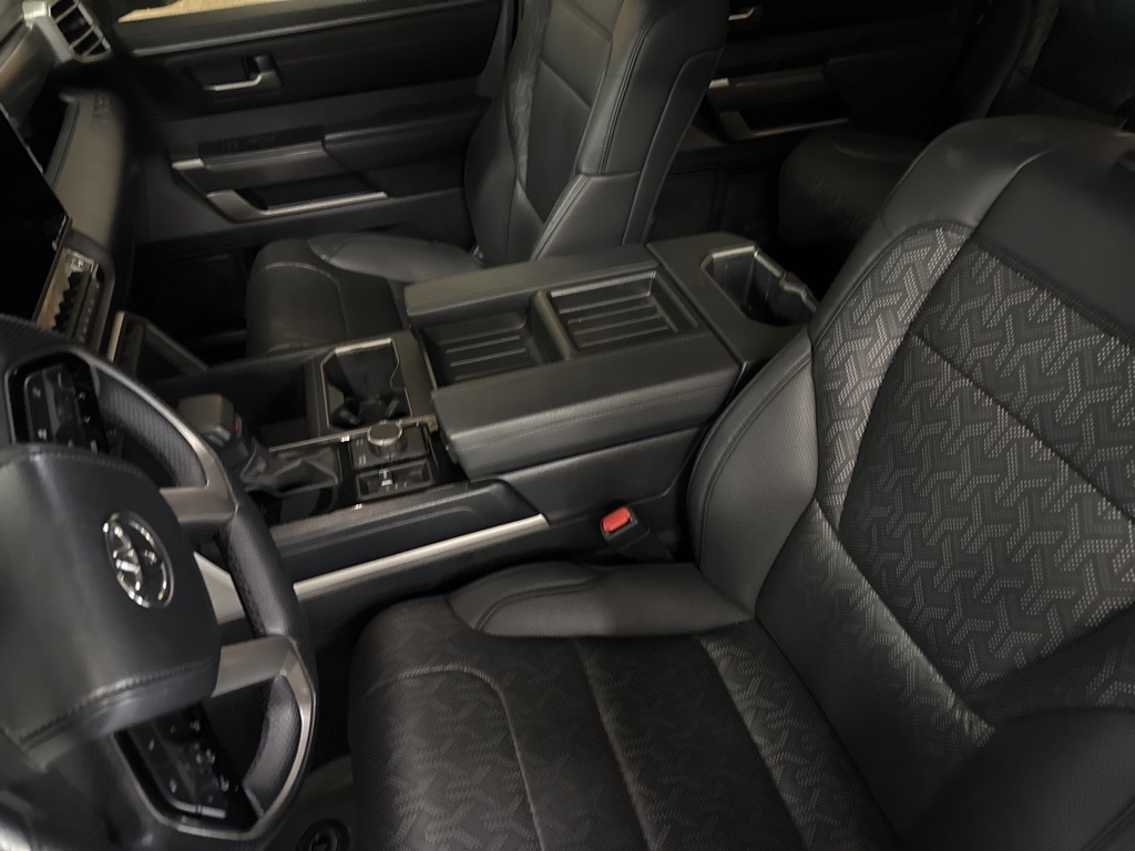 2022 Toyota Tundra SR5 photo 3