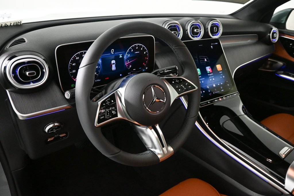 2026 Mercedes Benz GLC 300 photo 3