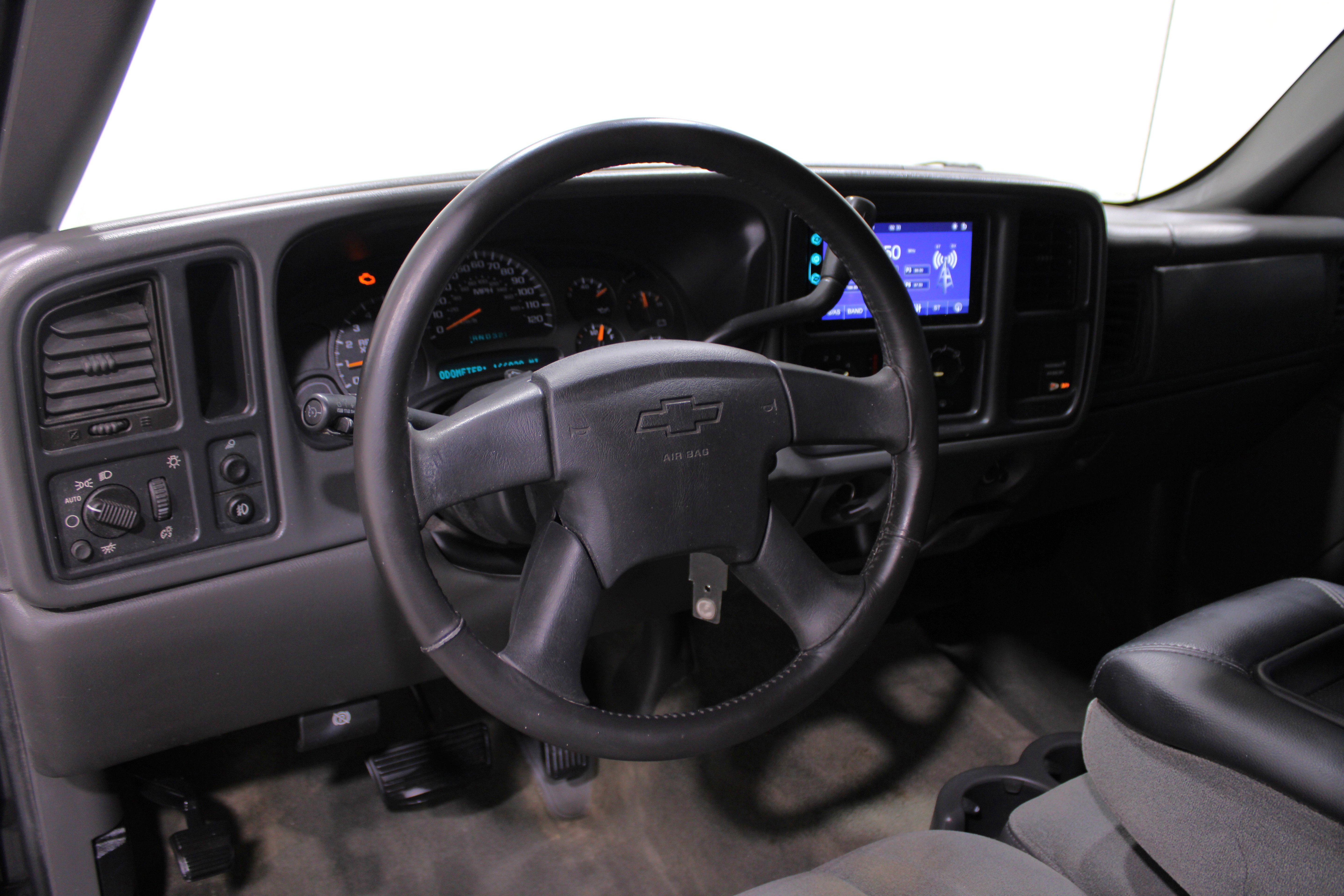 Used 2004 Chevrolet Silverado 1500 LS with VIN 2GCEC19T141149818 for sale in Wichita, KS