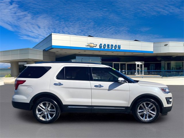 2016 Ford Explorer Limited photo 4