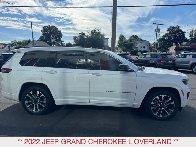 2022 Jeep Grand Cherokee Overland photo 6