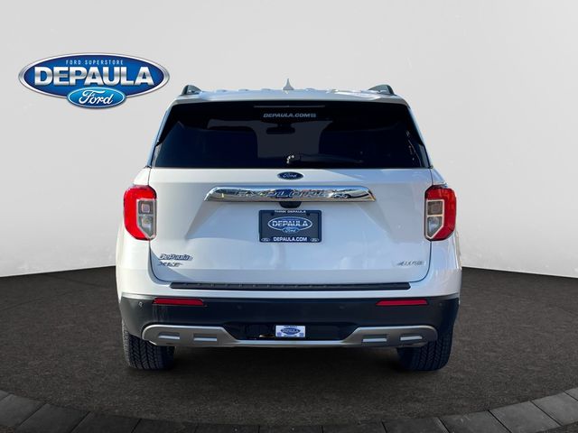 2022 Ford Explorer XLT photo 3