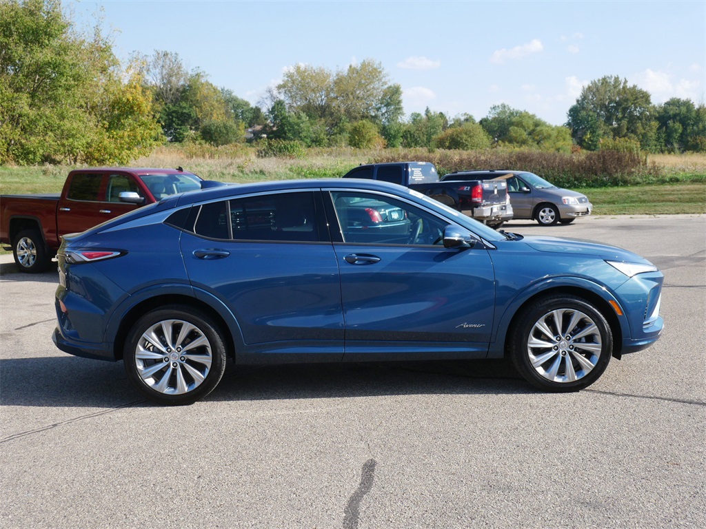2024 Buick Envista Avenir photo 8