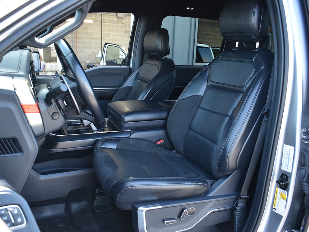 2023 Ford F-150 Raptor photo 5