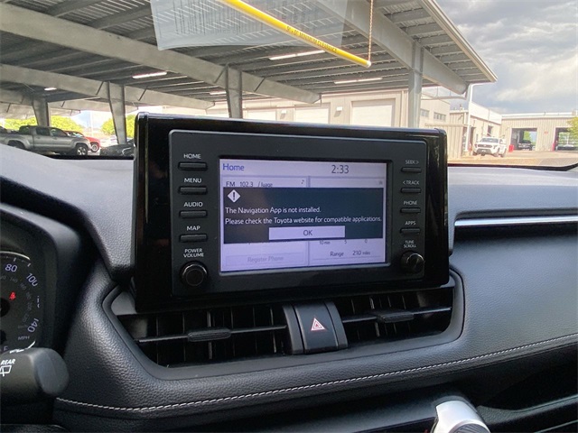 2021 Toyota RAV4 XLE photo 10