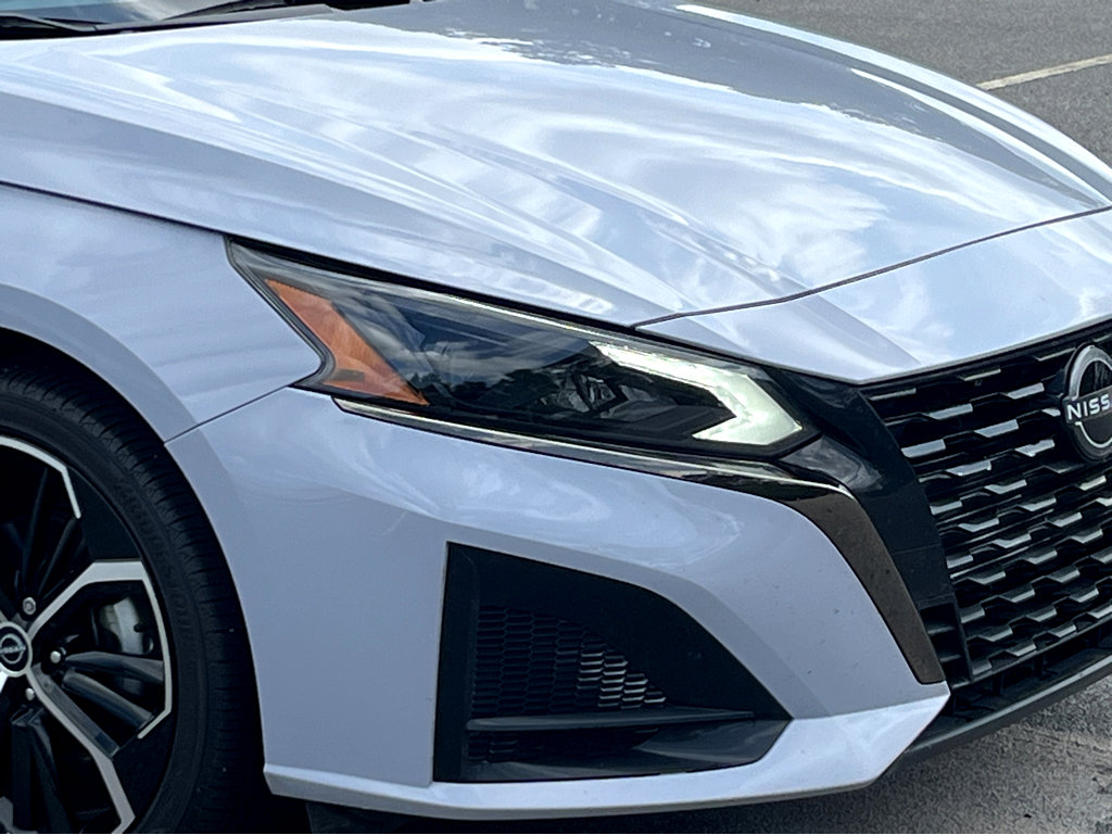 2024 Nissan Altima 2.5 SR photo 24