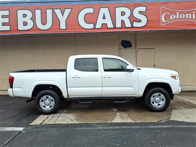 2022 Toyota Tacoma SR 4x4 Double Cab photo 3