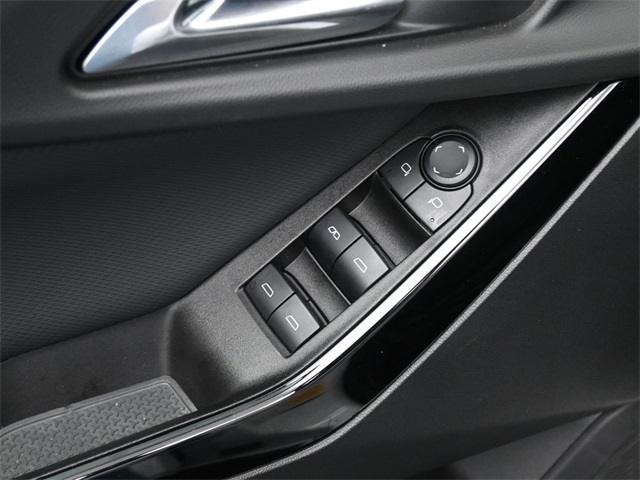 2025 Chevrolet Equinox LT photo 12