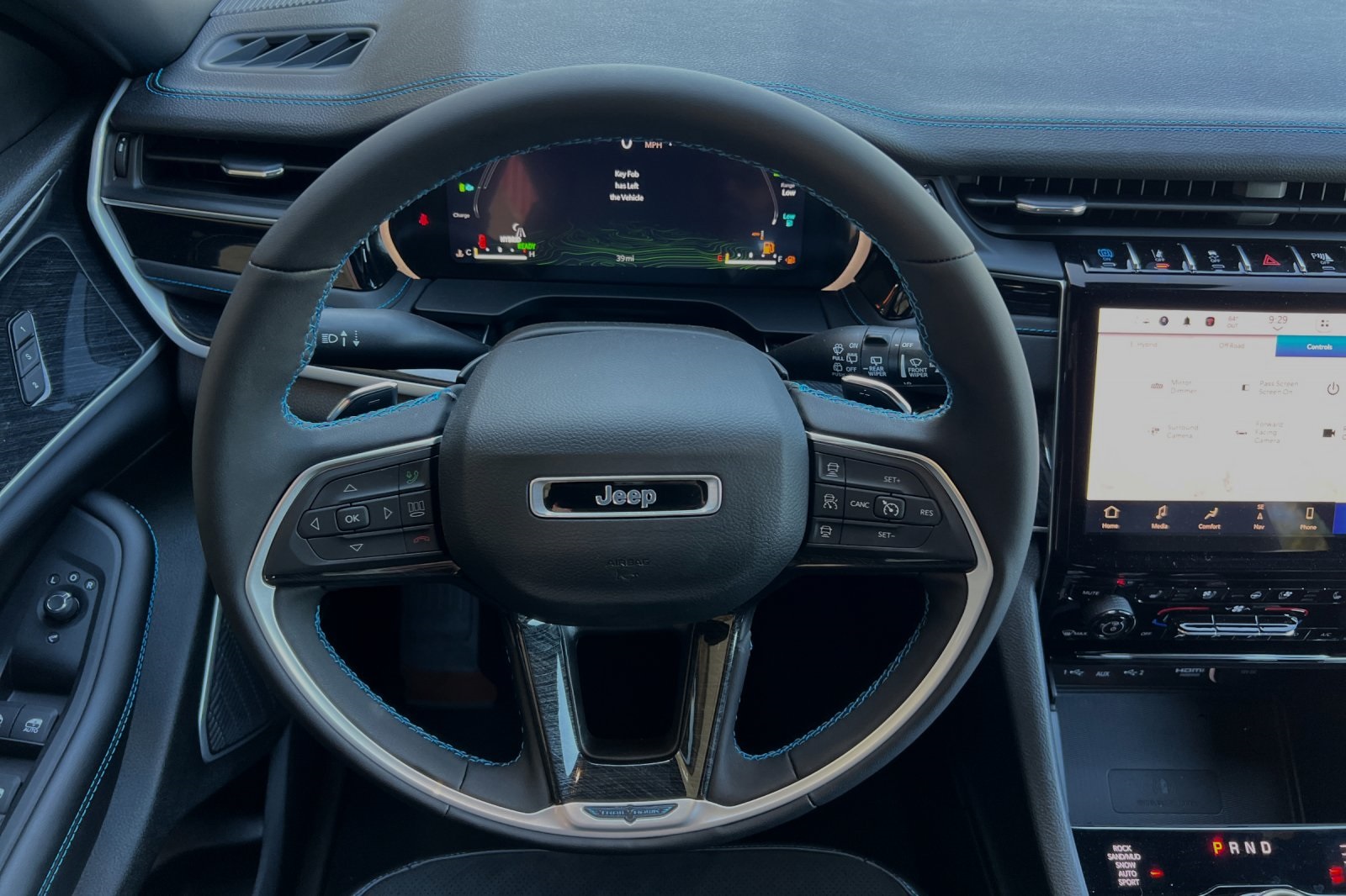 2023 Jeep Grand Cherokee Trailhawk 4xe photo 13