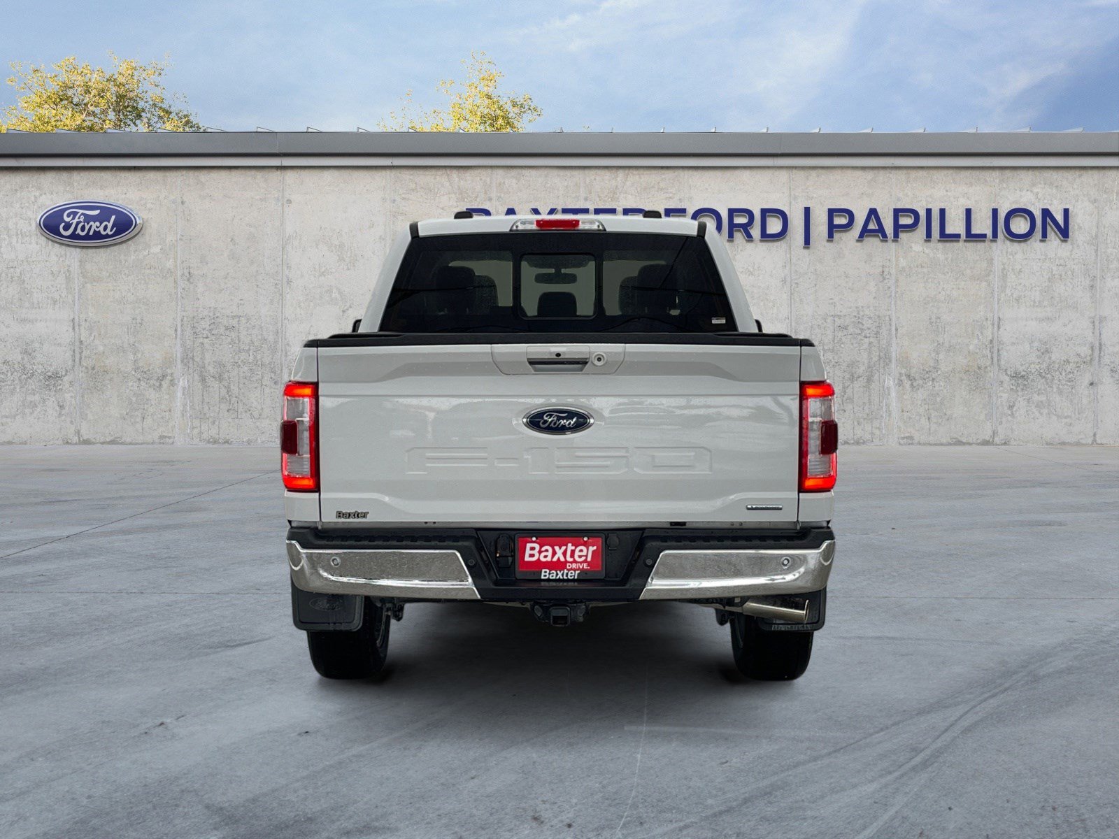 2023 Ford F-150 Lariat photo 3