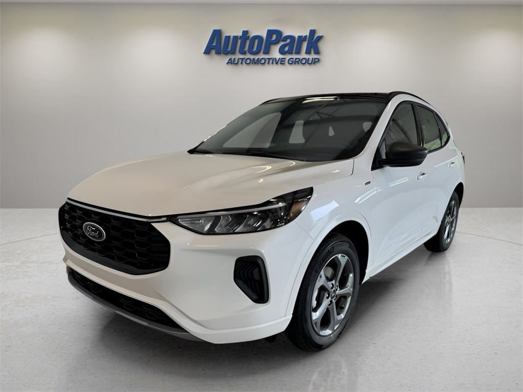 2024 Ford Escape ST-Line photo 3