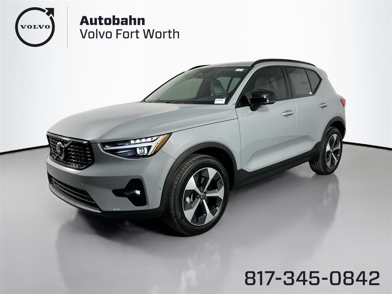 2026 Volvo XC40 Plus's photo