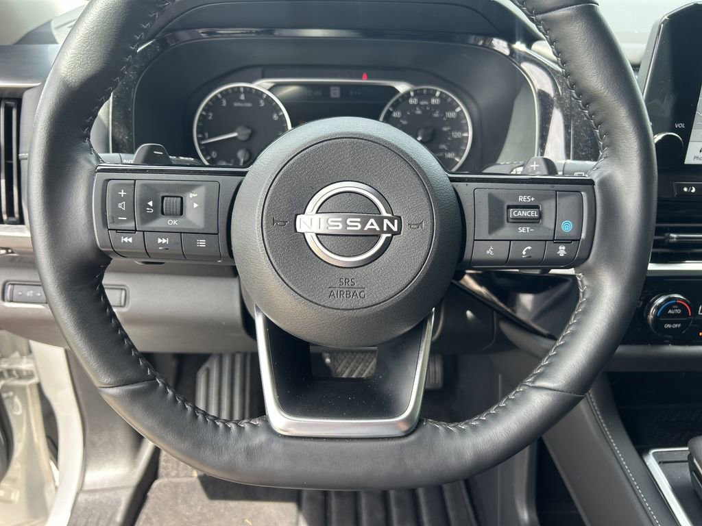 2024 Nissan Pathfinder SL photo 26