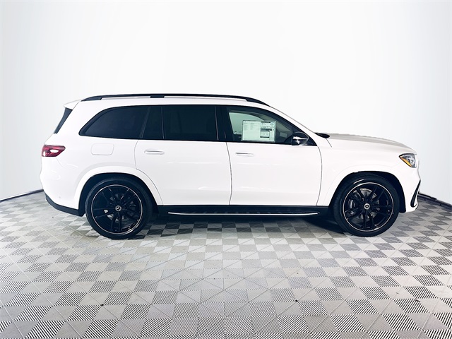 2026 Mercedes Benz GLS 450 4MATIC photo 6