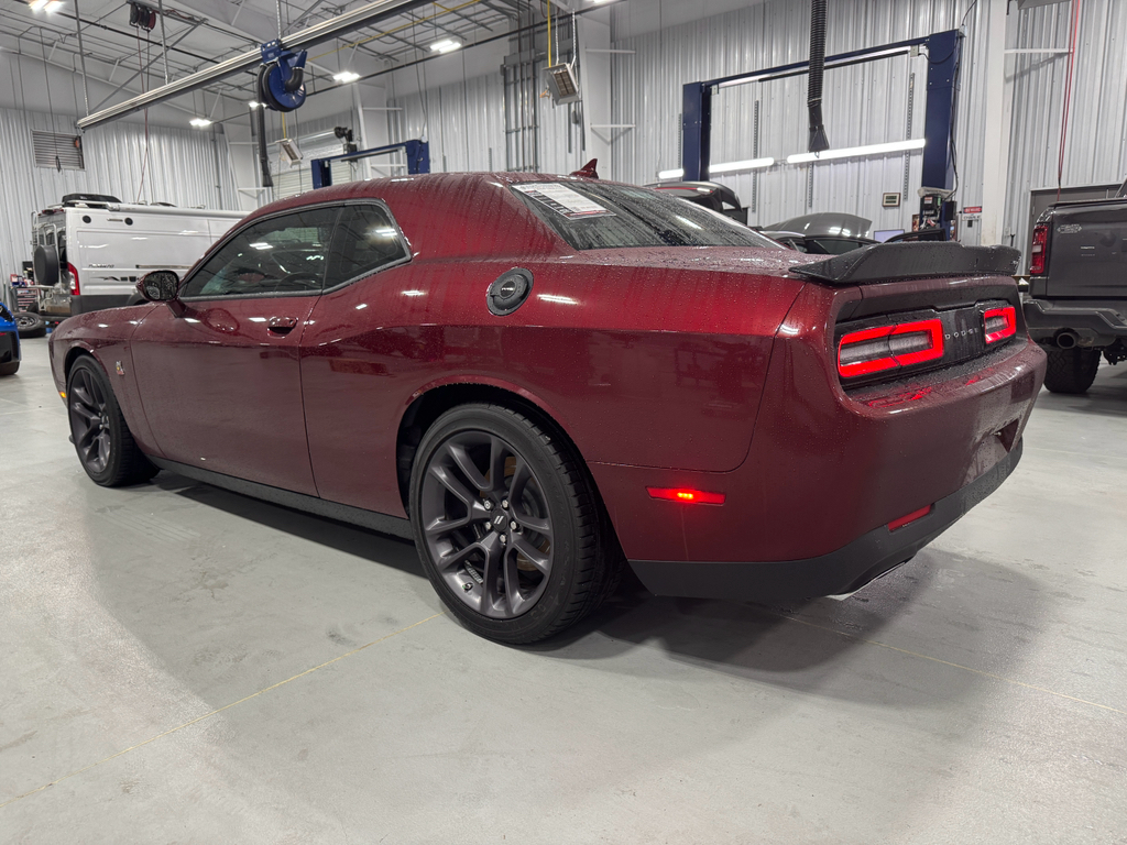 2022 Dodge Challenger R/T Scat Pack photo 6