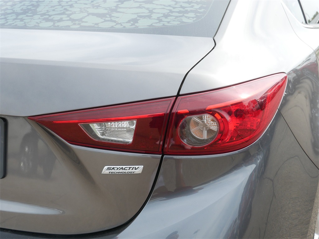 2018 Mazda Mazda3 Sport photo 10