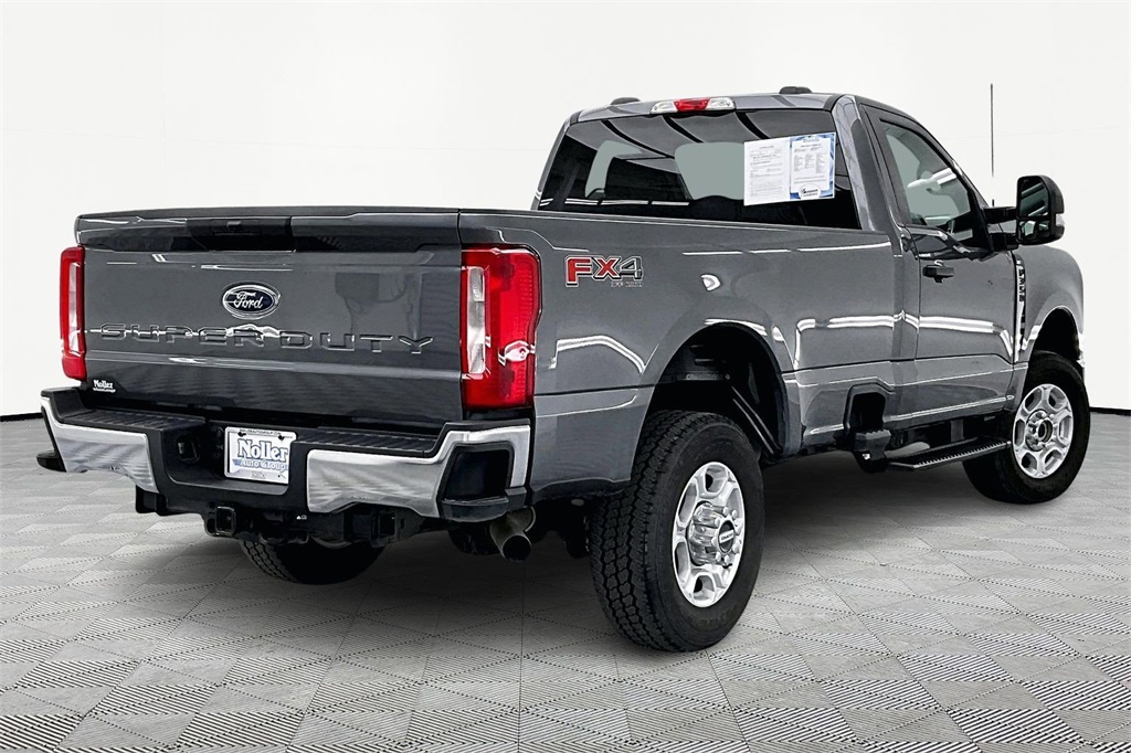 Used 2025 Ford F-350 Super Duty XLT with VIN 1FTRF3BN6SEC88872 for sale in Kansas City