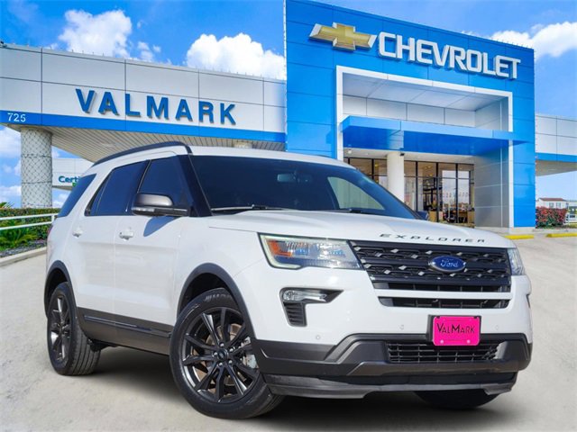 2019 Ford Explorer XLT's photo