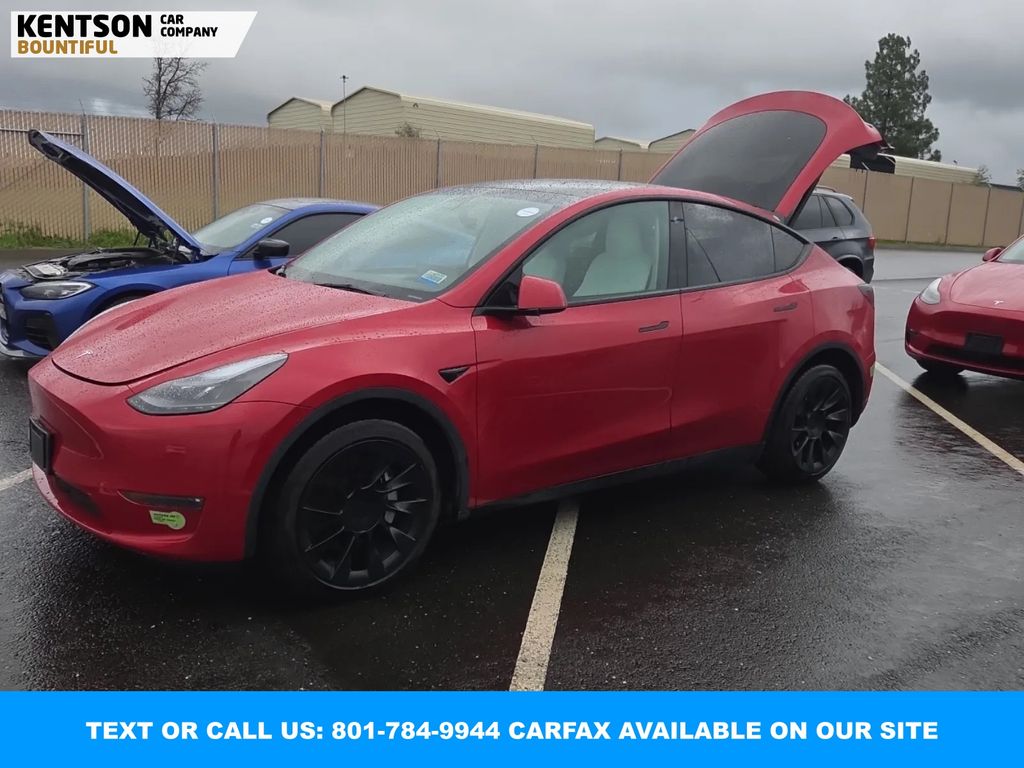 2023 Tesla Model Y Long Range's photo