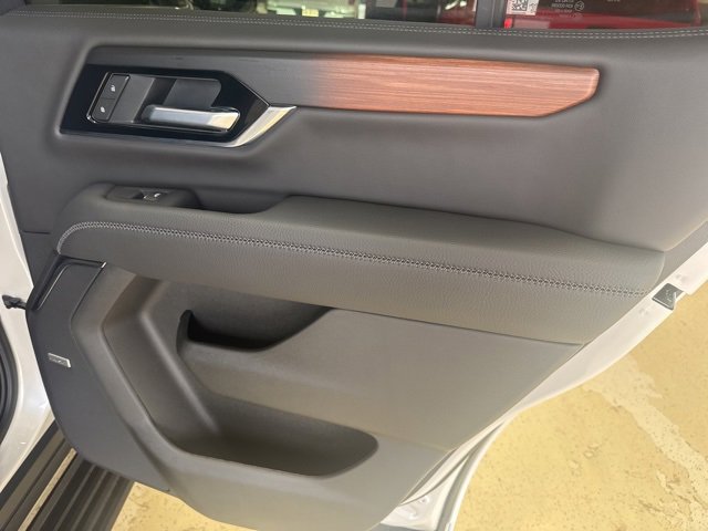 2025 Gmc Yukon Denali photo 32