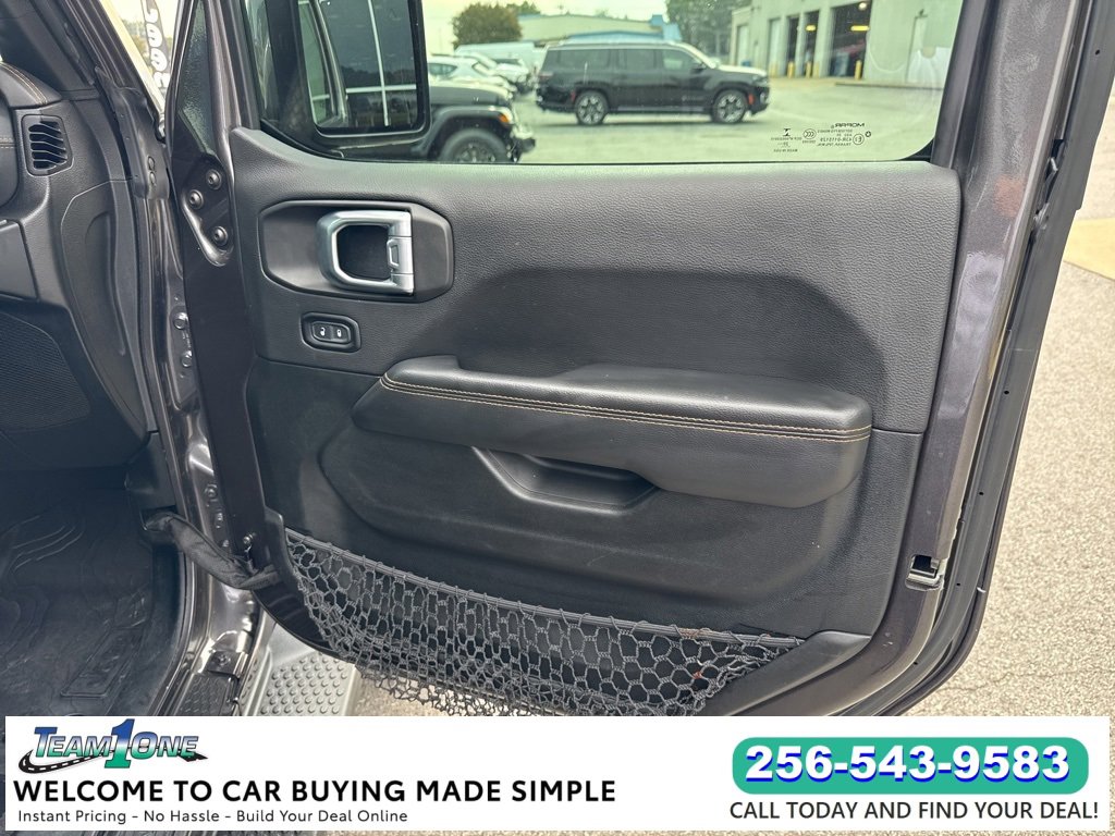 2021 Jeep Wrangler Unlimited Sahara High Altitude photo 26